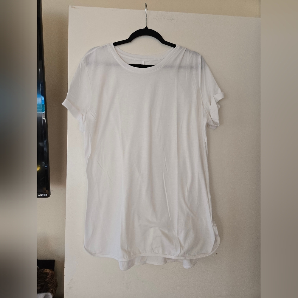 Tek gear White Short Sleeve Crew Neck Tee